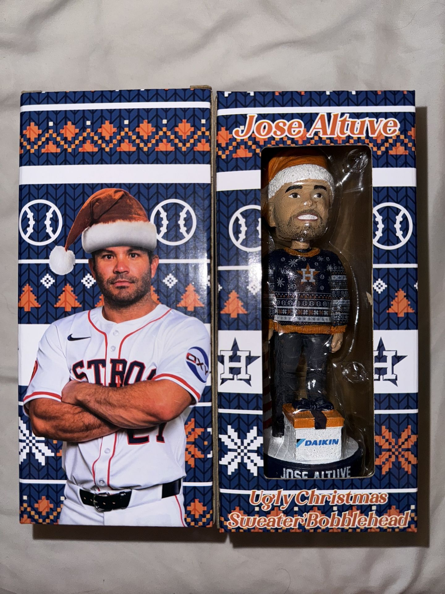 Jose Altuve ugly Christmas sweater
