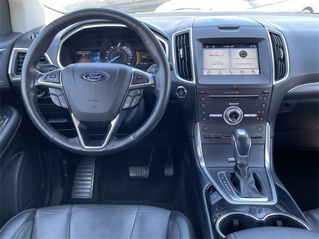 2017 Ford Edge