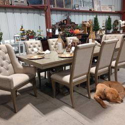 Elegant Dining Room Table Set 