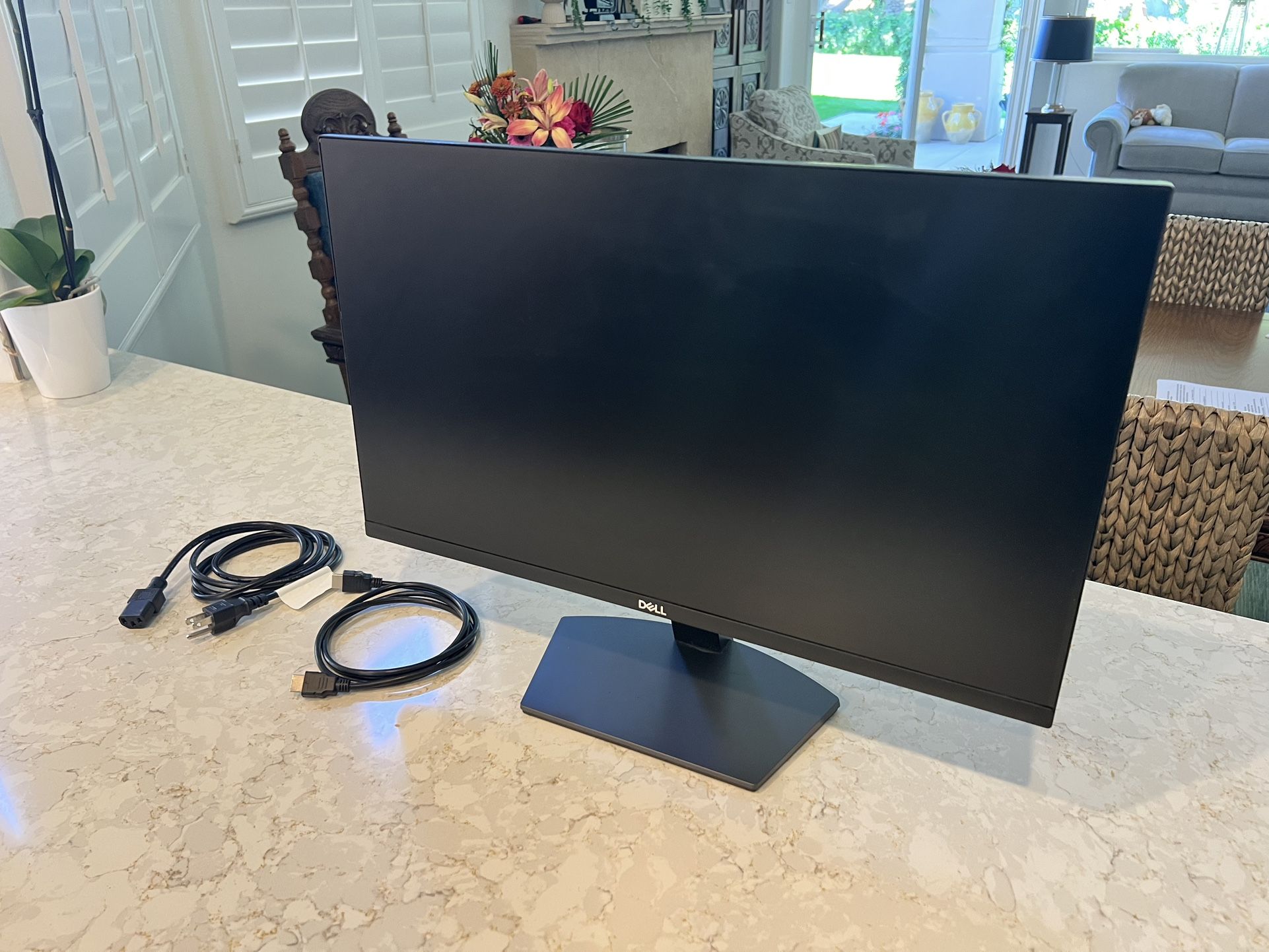 Dell 24” Monitor 1080P IPS - Barely Used