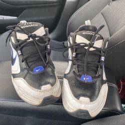 98 Nike Air Monarchs