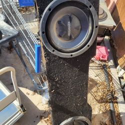 Kenwood subwoofer enclosure