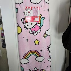 Hello Kitty Blanket 