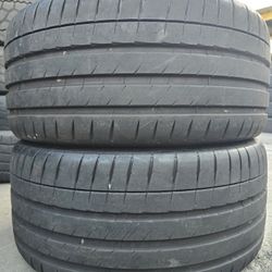 (2) 245 35 19 Michelin Run Flat Tires 