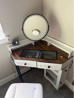 Moving sale