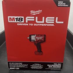 Milwaukee 1/2 High Torque Impact Wrench 