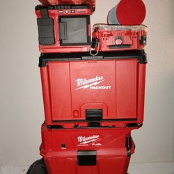 Milwaukee Pack Out Plus Extras 🔥🔥