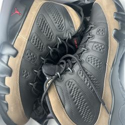 Jordan Olive 9’s
