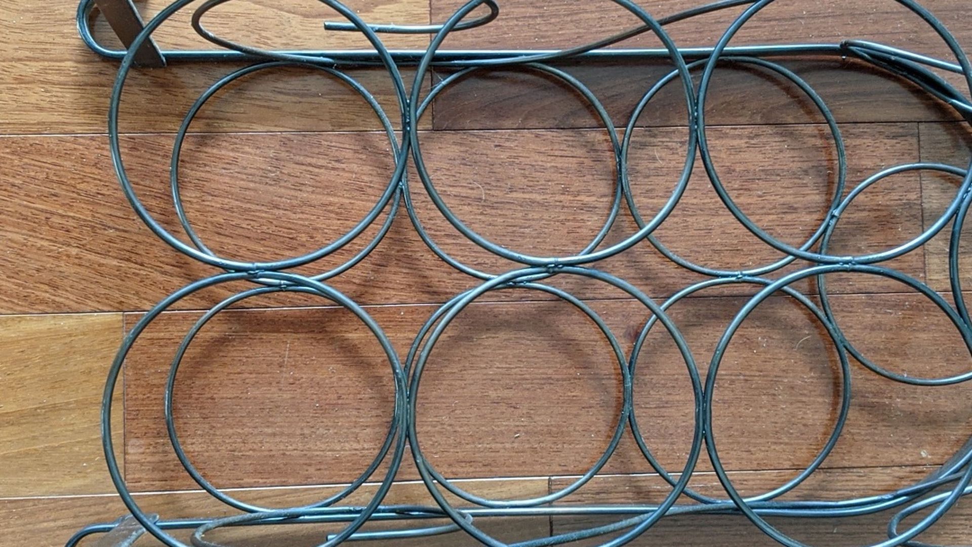 7 Bottle Wine Rack 19 x 6 x 9 inches