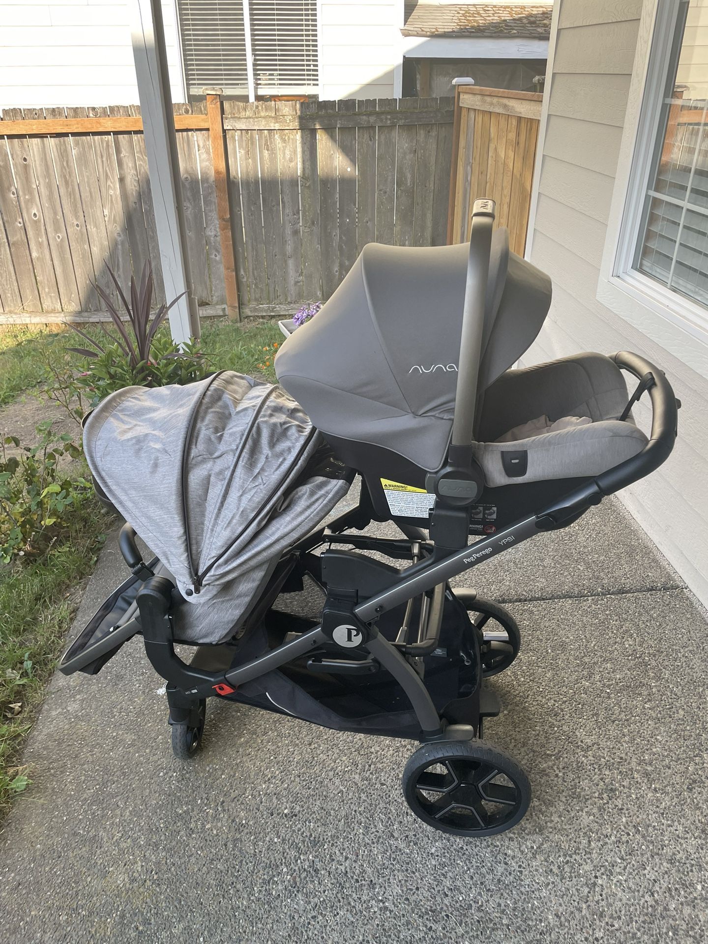 Peg Perego Ypsi Stroller