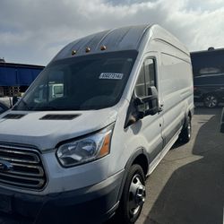 2018 Ford Transit-350