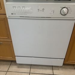 Maytag Dishwasher