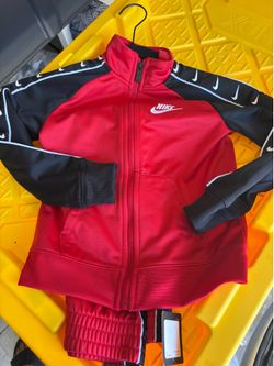 Nike Toddler 4T Red & Black Tracksuit Set NWT