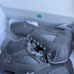 Jordan 5s Wolf gray