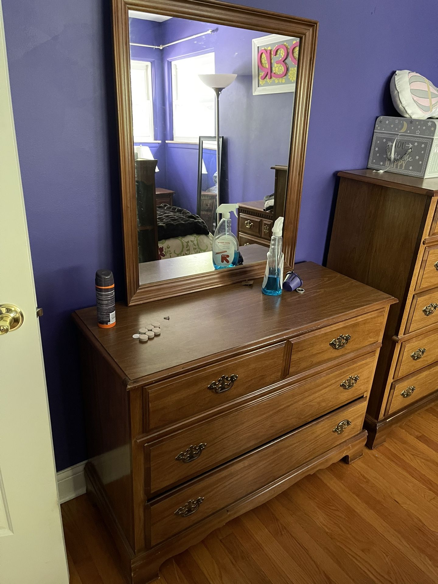 4 Dresser Shelf  With mirror 