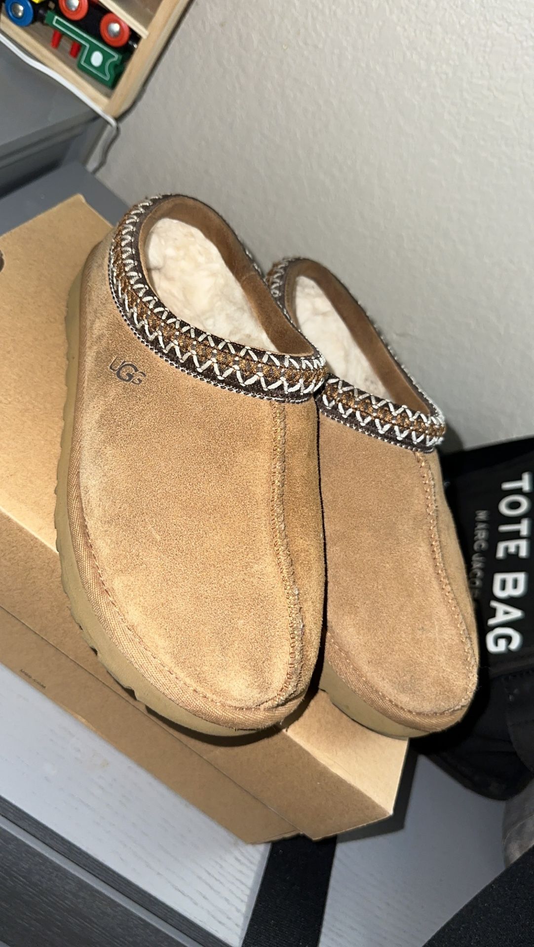 Womens Ugg Tasman Slippers