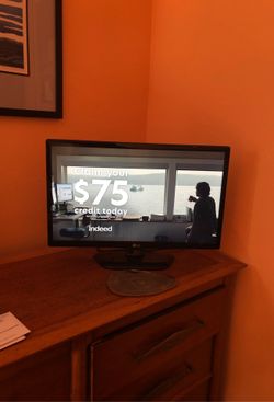 LG Flat Screen Tv 24”