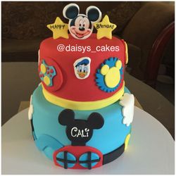 Mickey Mouse cake