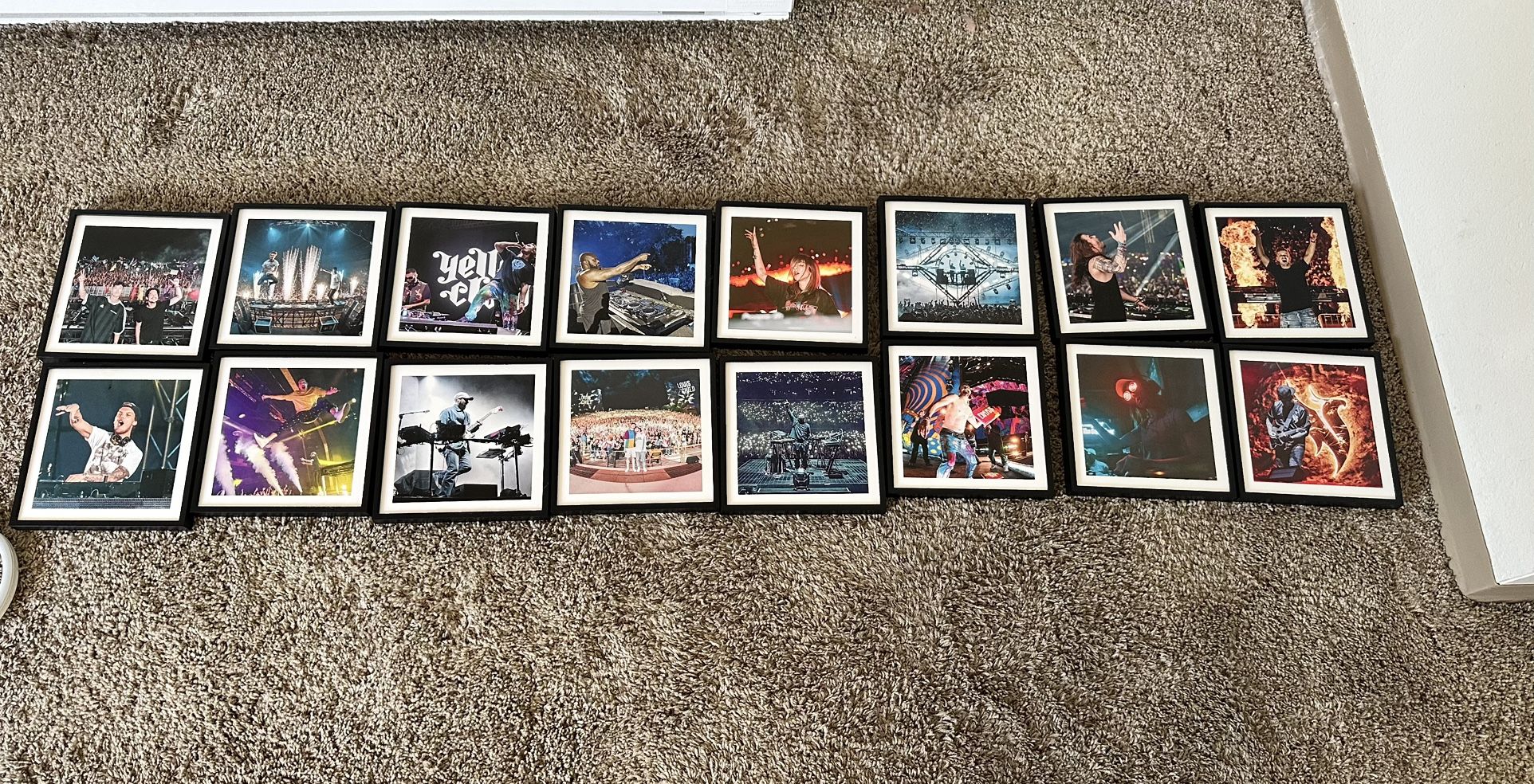 Mixtiles 16 8x8 Rave Pictures