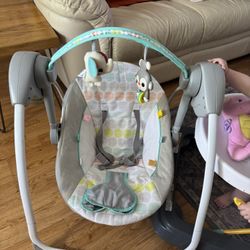 Baby Swing  Bright Starts