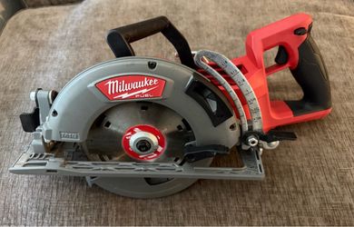 Milwaukee fuel 7 1/4 rear handle circular saw
