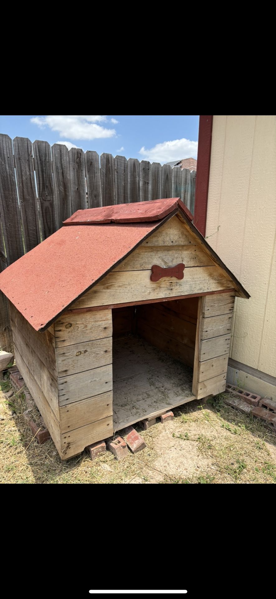Dog House