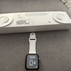Apple Watch Series 7 45mm