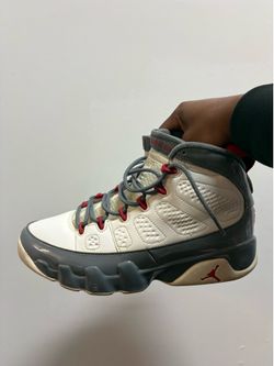 Jordan 9’s white red and grey size 9