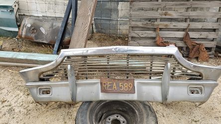 65 thunder bird front bumper with gards