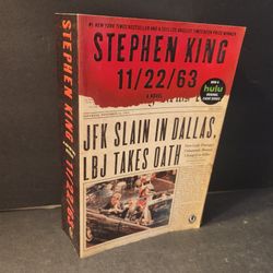 11/22/63 by Stephen King 2012 Novel Gallery Trade Paperback 13th Printing Good