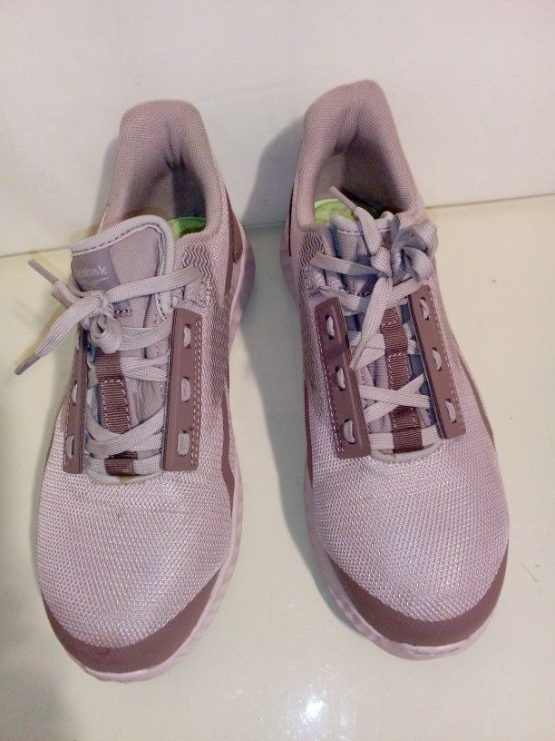 Reebok Women's Sublie Composite Toe Work Shoes Size 8.5m