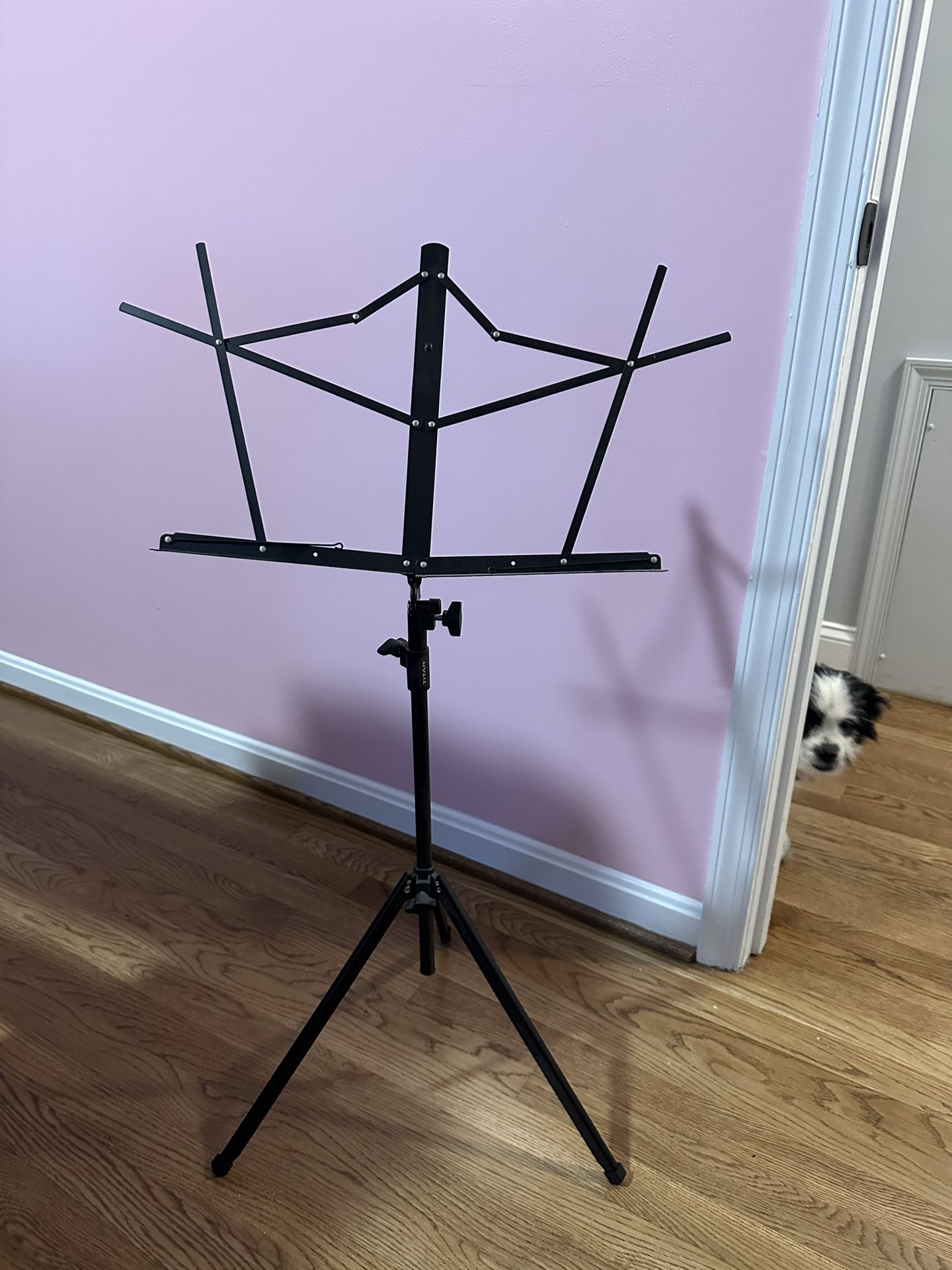 Folding music stand