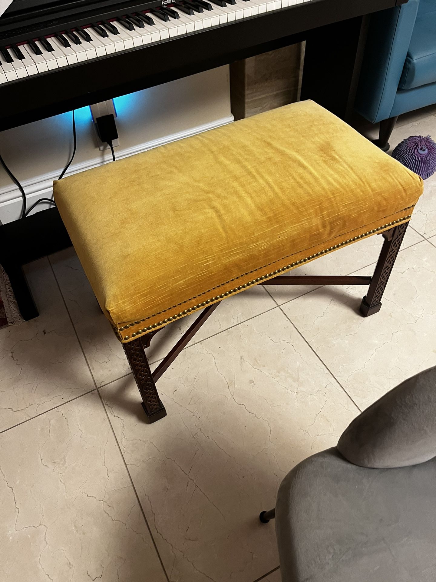 Bench / Stool Yellow Velvet