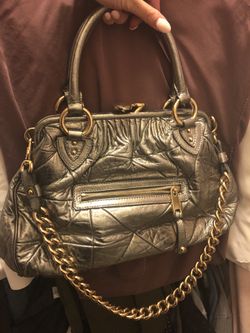 Authentic Vintage Marc Jacobs quilted bag with detachable chain