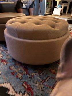 Round Tufted Fabric Ottoman