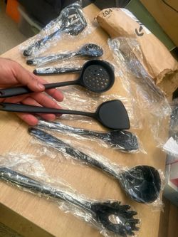 Silicone Cooking Utensil Set, 8Pcs Non-stick Cookware, BPA Free Heat Resistant Kitchen Tools with Spatulas, Turners, Spoons, Skimer and Pasta Fork   N