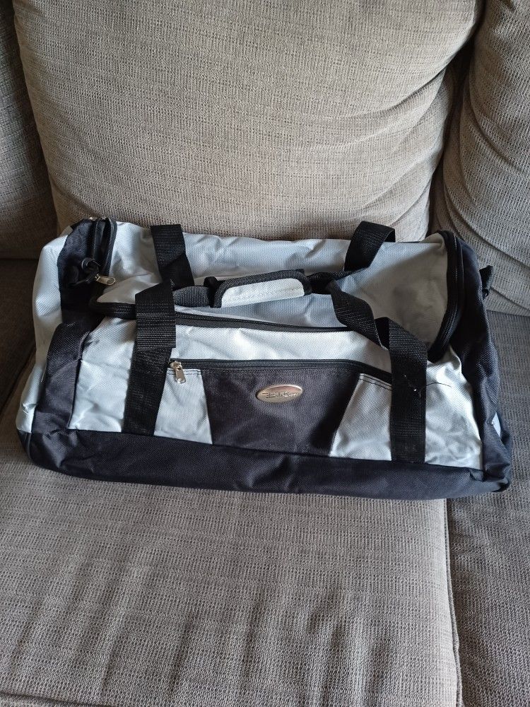 Gym Bag 9Hx9Lx24W,new Never Used