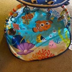 Finding Nemo Activity Play Mat