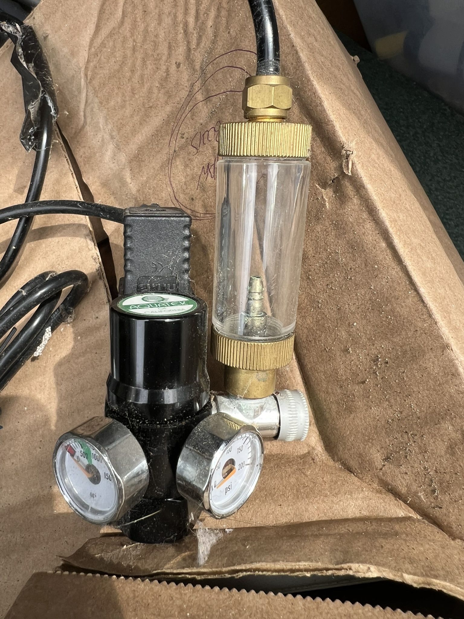 Aquatek Mini CO2 Regulator w/ Cool Touch Solenoid – Aquarium/Plant Tank