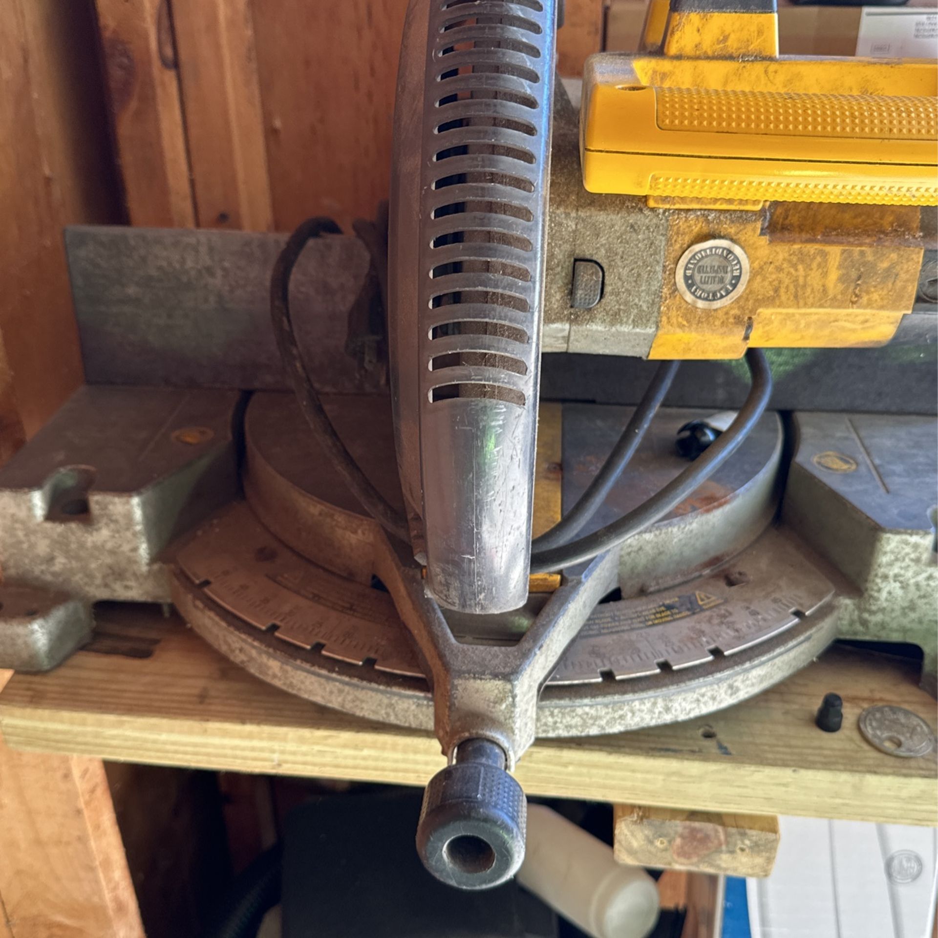 Saw