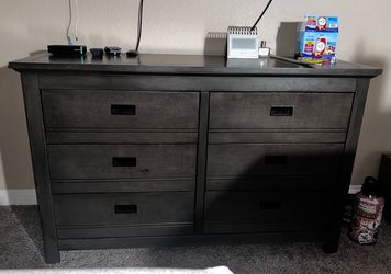 6-Drawer Dresser / 2-Drawer Nightstand with Open Shelf