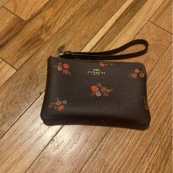 New Coach wristlet