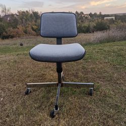 Desk Or Vanity Chair 