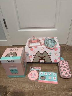 Pusheen Cat Kit Spring 2023 - most items