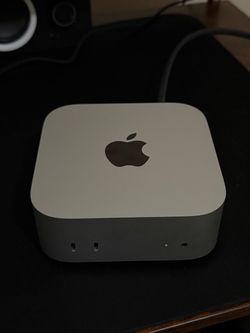 Mac Mini (2024)