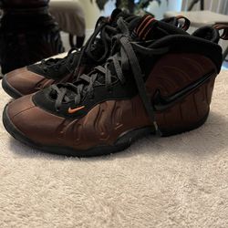 NIKE Size 7 