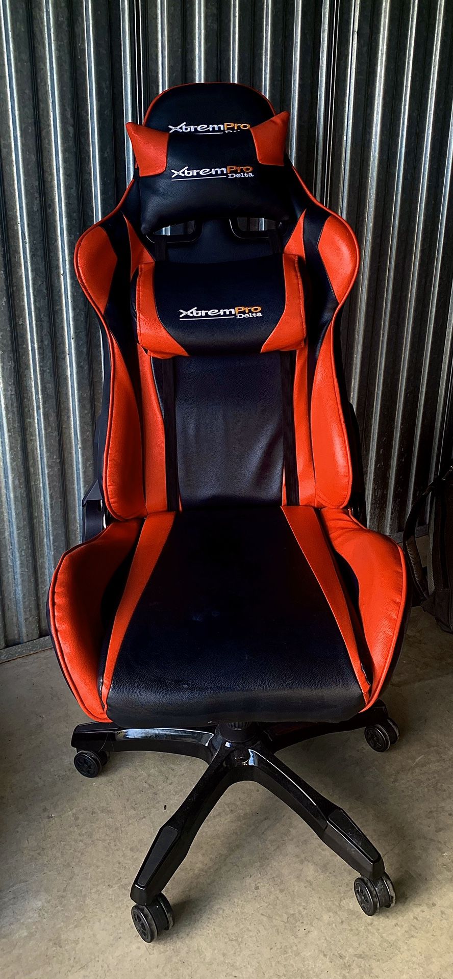 XtremPro Delta Gaming Chair