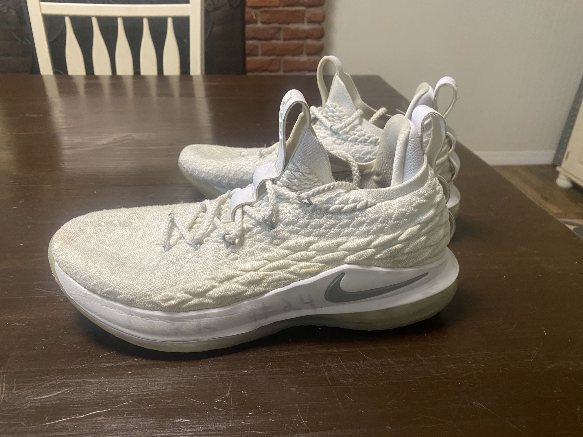 "Nike LeBron 15 'White/Silver'