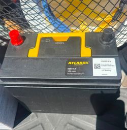 Tesla Mode 3&Y 12V battery new