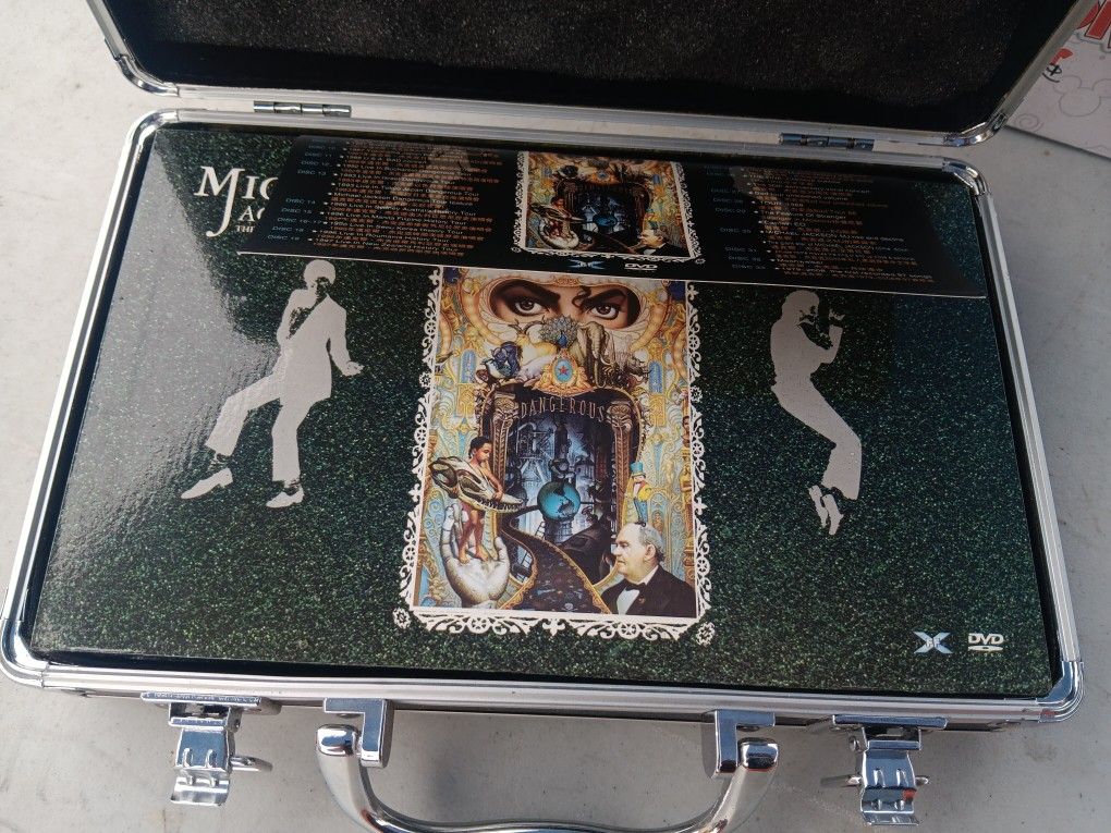 Michael Jackson 33CDs Collection